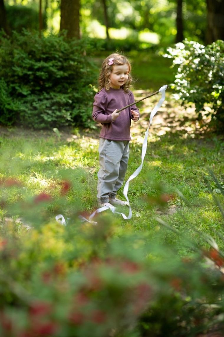 Sweter dziewczęcy, ciemnoróżowy, Pinokio