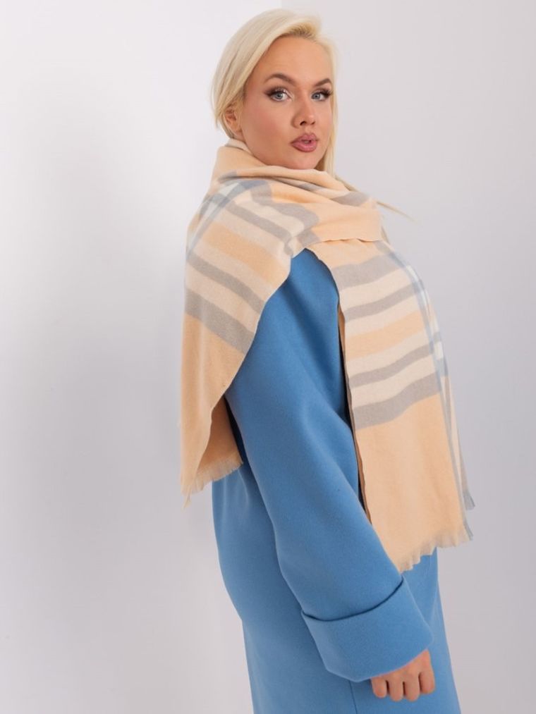 Szalik damski, brzoskwiniowy, Italy Moda