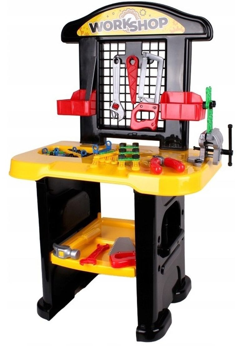 TechnoK, warsztat z narzędziami