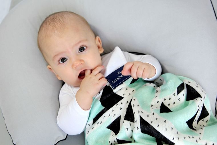 Texpol, Trójkąty miętowe, pieluszka bambusowa, 75-75 cm, 170g