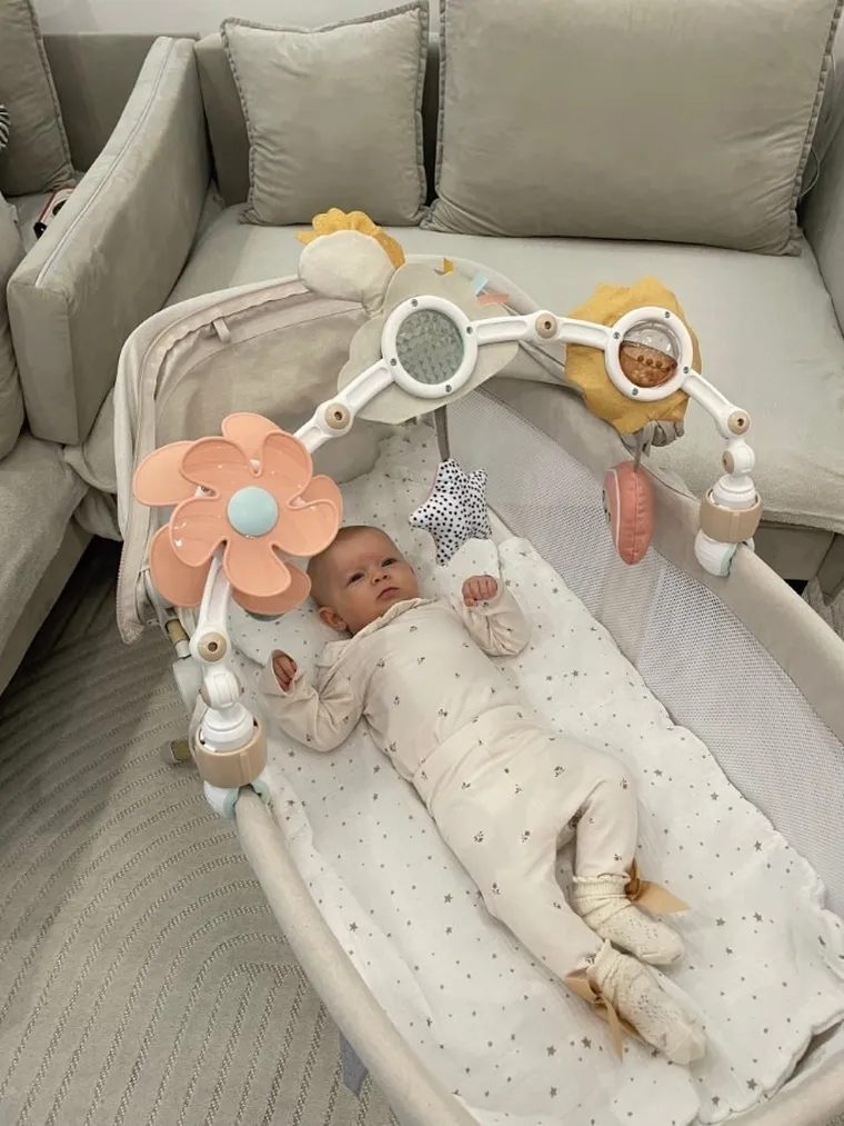 Tiny Love, Kraina Jednorożca, łuk z zabawkami