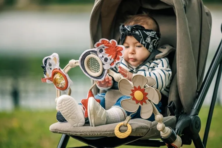 Tiny Love, Rockers, łuk z zabawkami