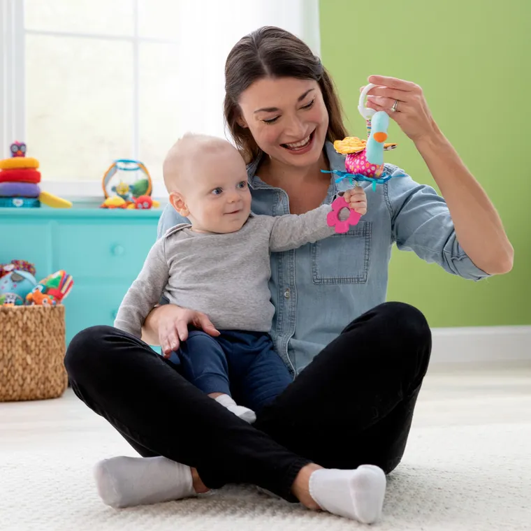 Tomy, Lamaze, zawieszka z gryzakiem, łabędź