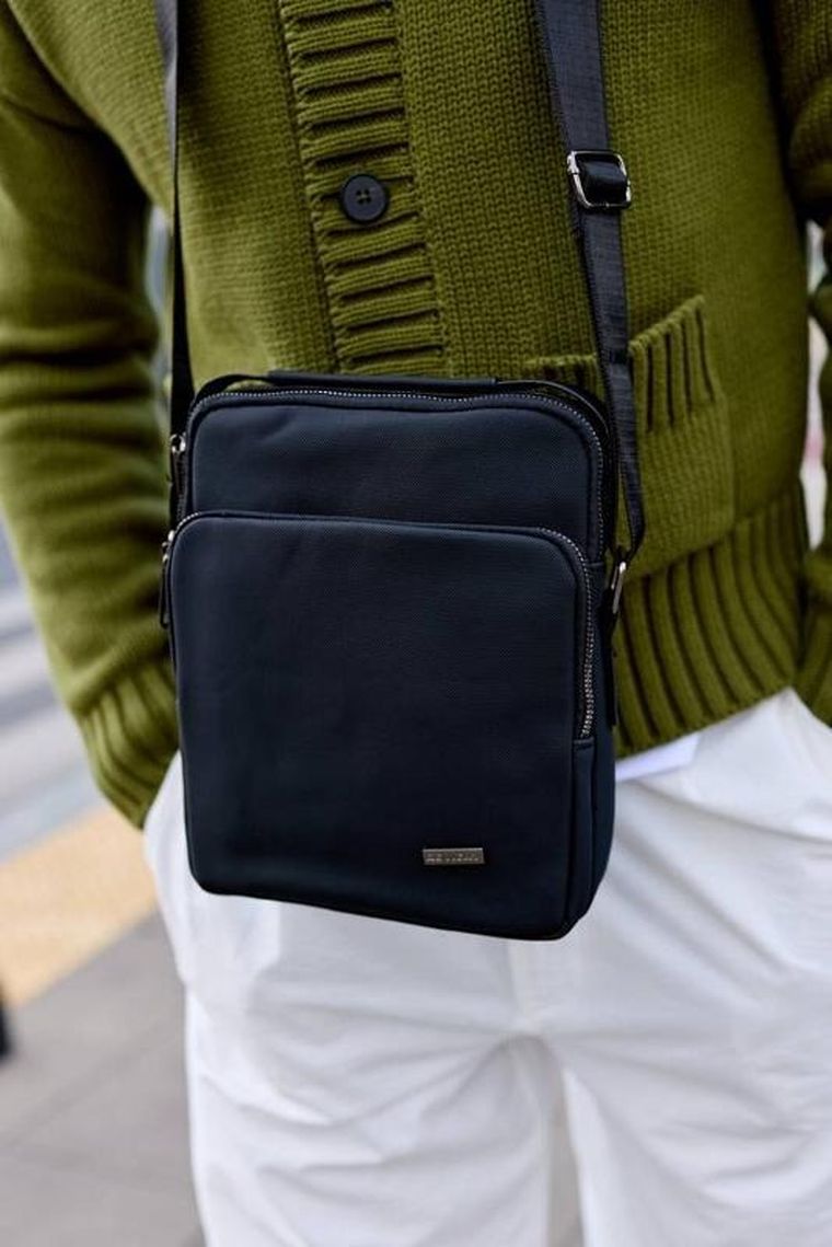 Torba listonoszka, czarna, Rovicky