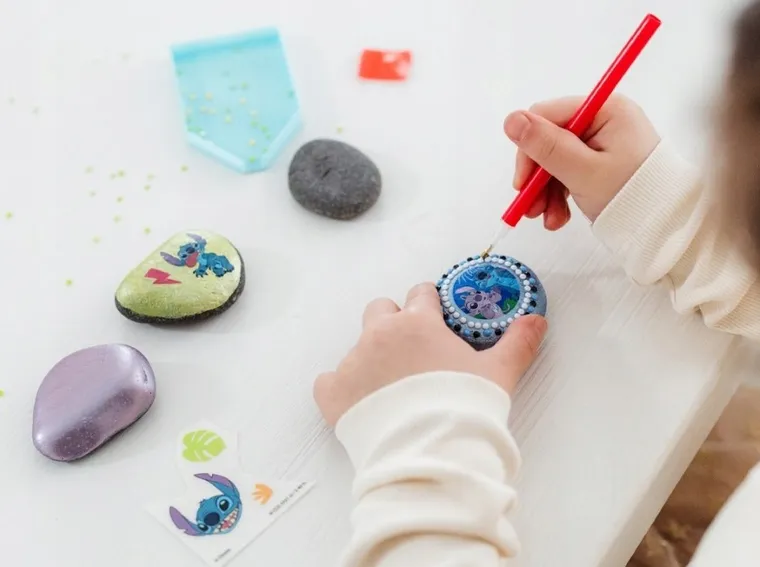 Totum, Lilo i Stitch, kamyczki, zestaw do ozdabiania kamieni