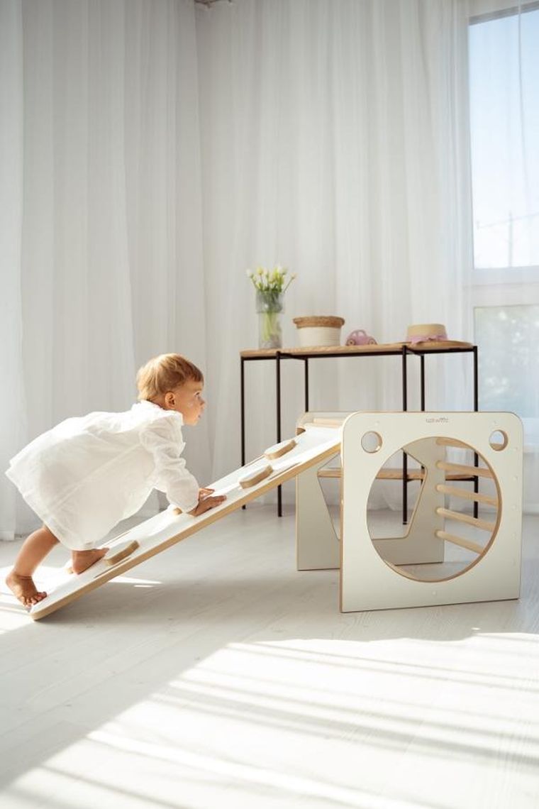 tupti.wood, kostka wielozadaniowa + mała zjeżdżalnia, chmurki