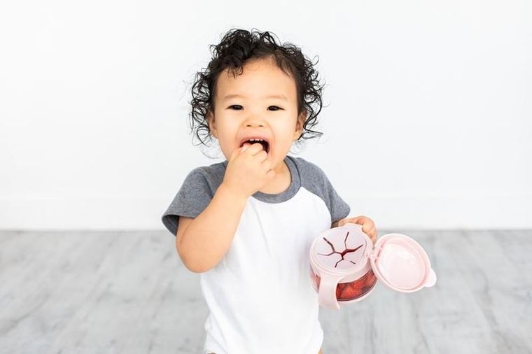 Ubbi, Tweat, pojemnik na przekąski, Blush Pink