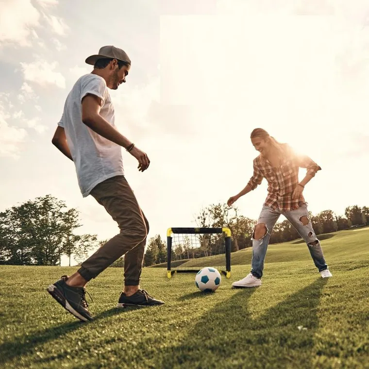 Umbro, bramka mini do piłki nożnej, z siatką, 55-44-44 cm