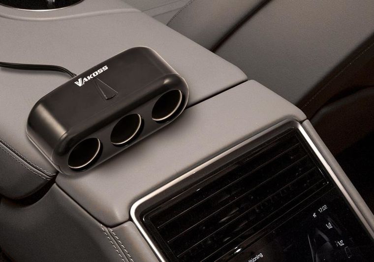 Vakoss, ładowarka samochodowa do smartfona, 3000 mA, TP-3263CK