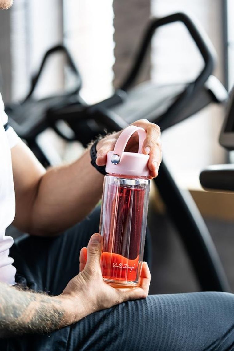 Vialli Design, Fuori, butelka z podwójną ścianką i zaparzaczem, różowa, 350 ml