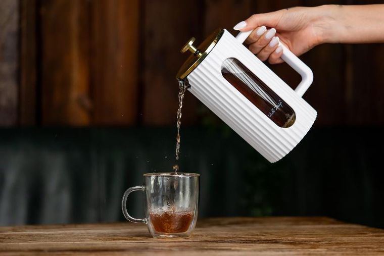 Vialli Design, Livio, zaparzacz do kawy i herbaty, biało-złoty, 1000 ml