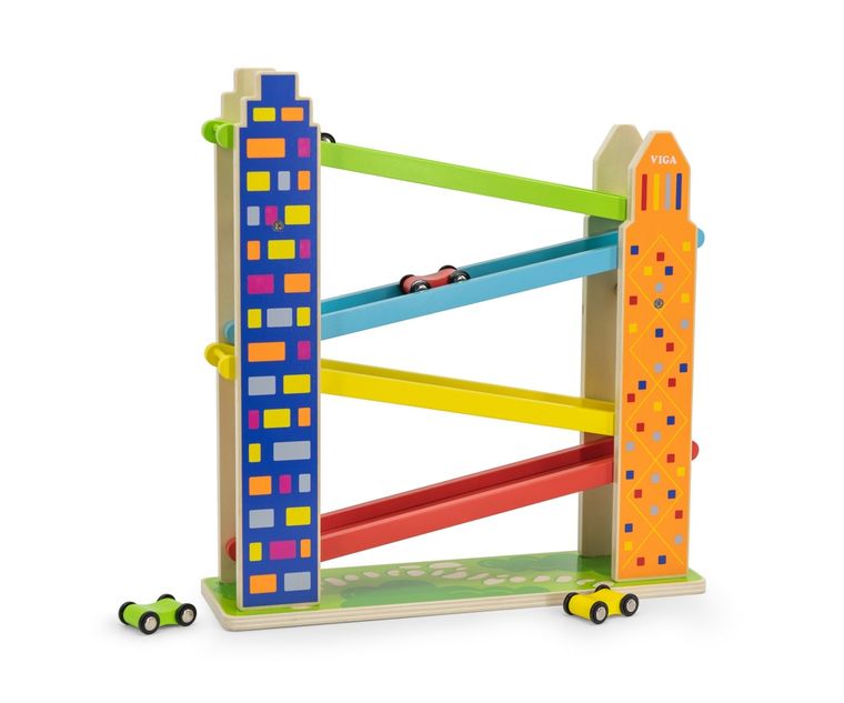 Viga, zjeżdżalnia drewniana, garaż, tor samochodowy