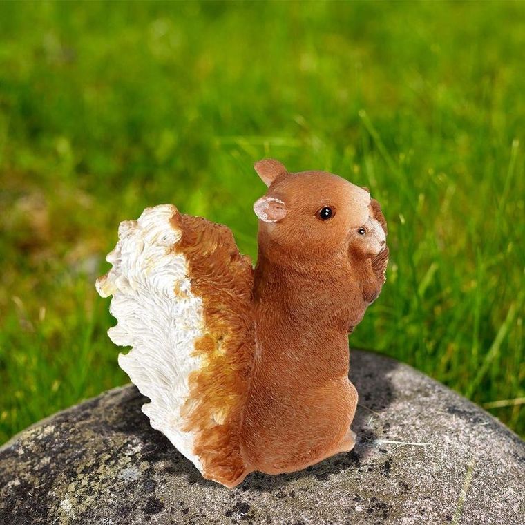 Vilde, wiewiórka, figurka ogrodowa, 15-8-15 cm