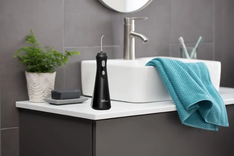 WaterPik, Ultra Black, irygator podróżny, czarny