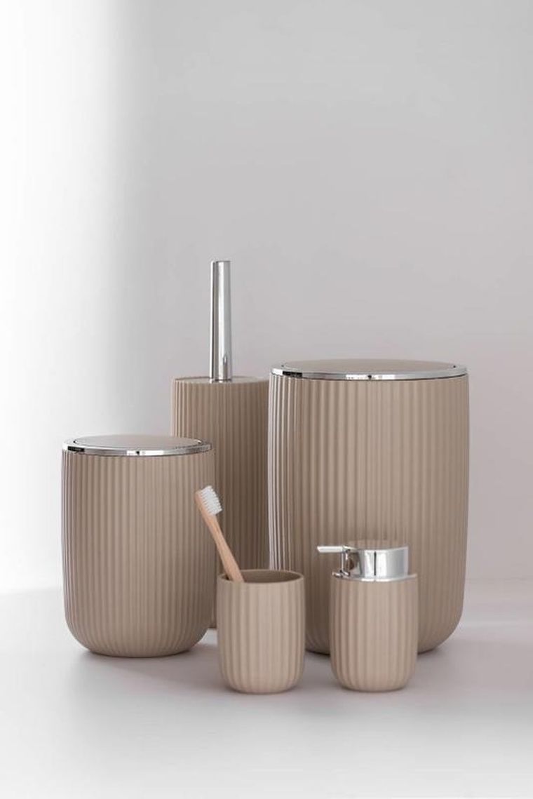 Wenko, dozownik do mydła w płynie, Agropoli