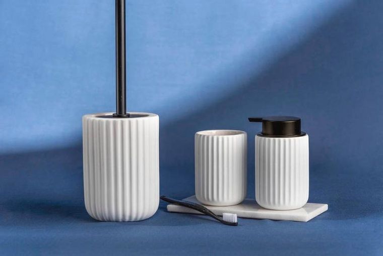 Wenko, dozownik do mydła w płynie, Belluno, ceramiczny, 300 ml