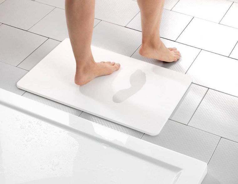 Wenko, dywanik łazienkowy, Simi, 60-39 cm