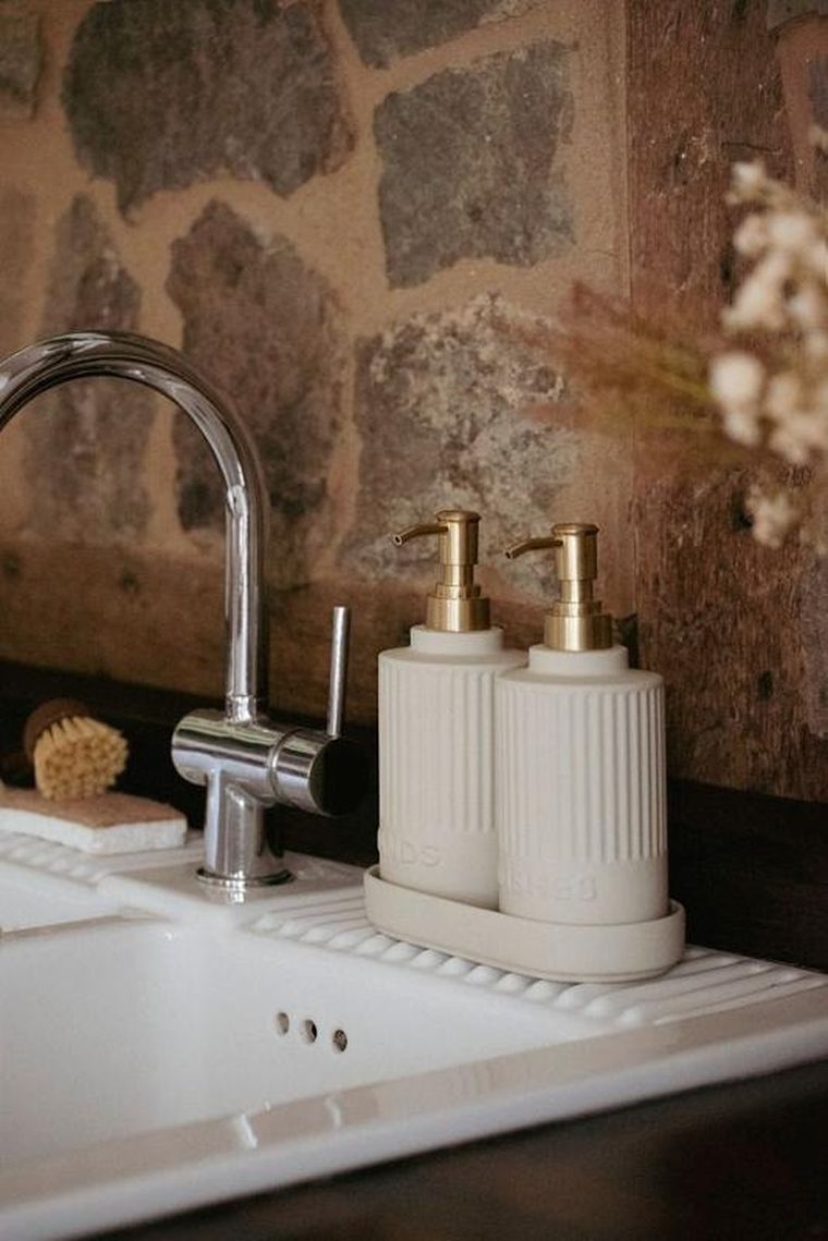 Wenko, Heidi, zestaw dozowników z podstawką, 2-550 ml