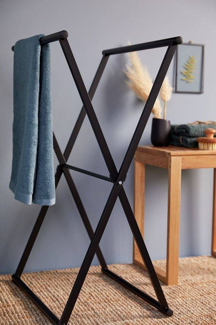 Wenko, składany wieszak na ręczniki i ubrania, Lava, czarny