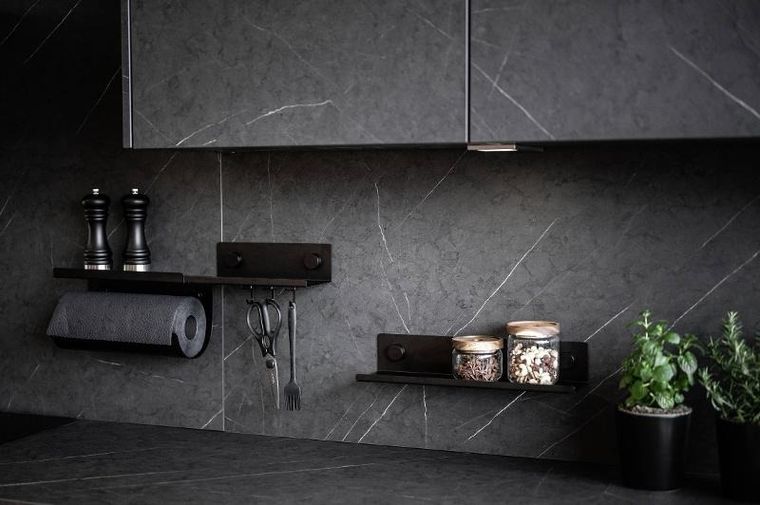 Wenko, uchwyt na ręcznik kuchenny z półką, Jet