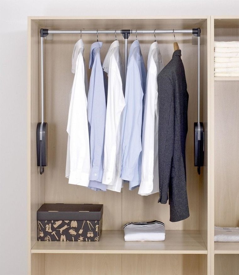 Wieszak na ubrania z teleskopowym drążkiem, 87-130 cm