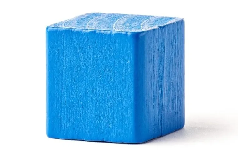 Woodyland, drewniane klocki w wiaderku z pokrywką do sortowania kształtów, 50 elementów