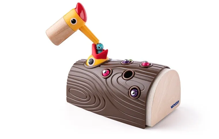 Woodyland, Dzięcioł, złap robaczka, gra zręcznościowa