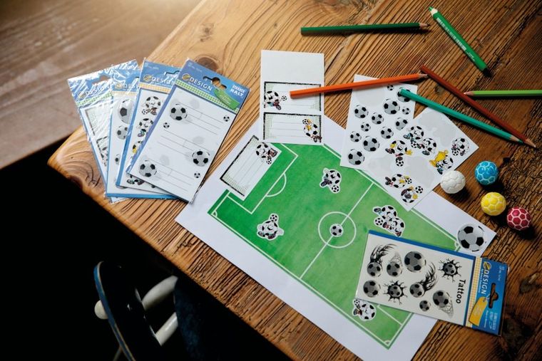 Z-Design, naklejki papierowe, football