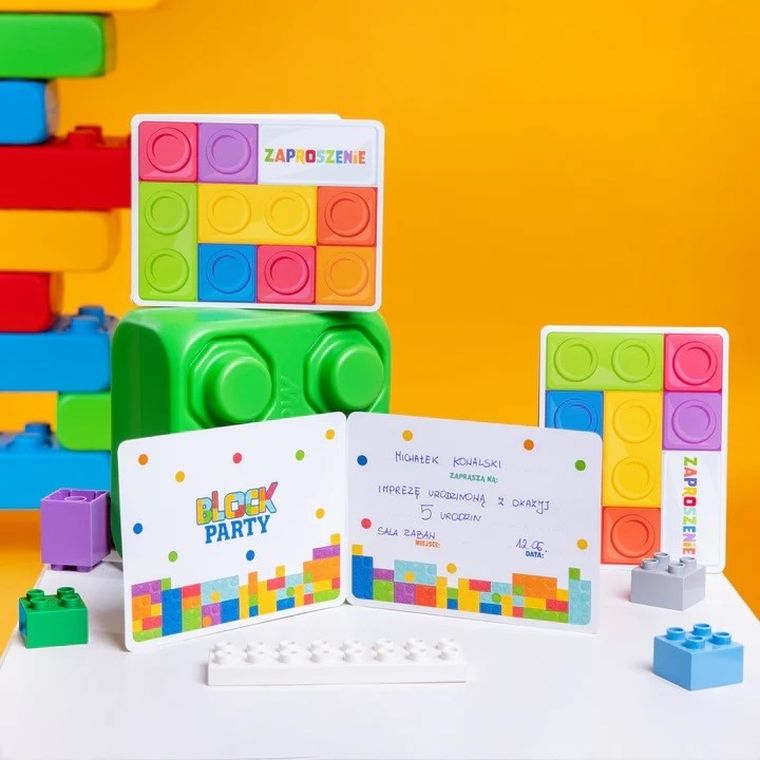 Zaproszenia urodzinowe, klocki