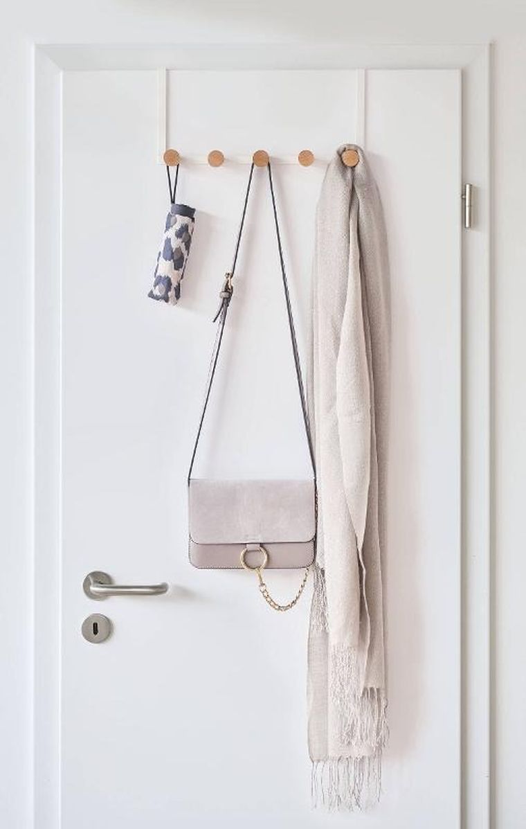 Zeller, metalowy wieszak na drzwi, 5 haczyków