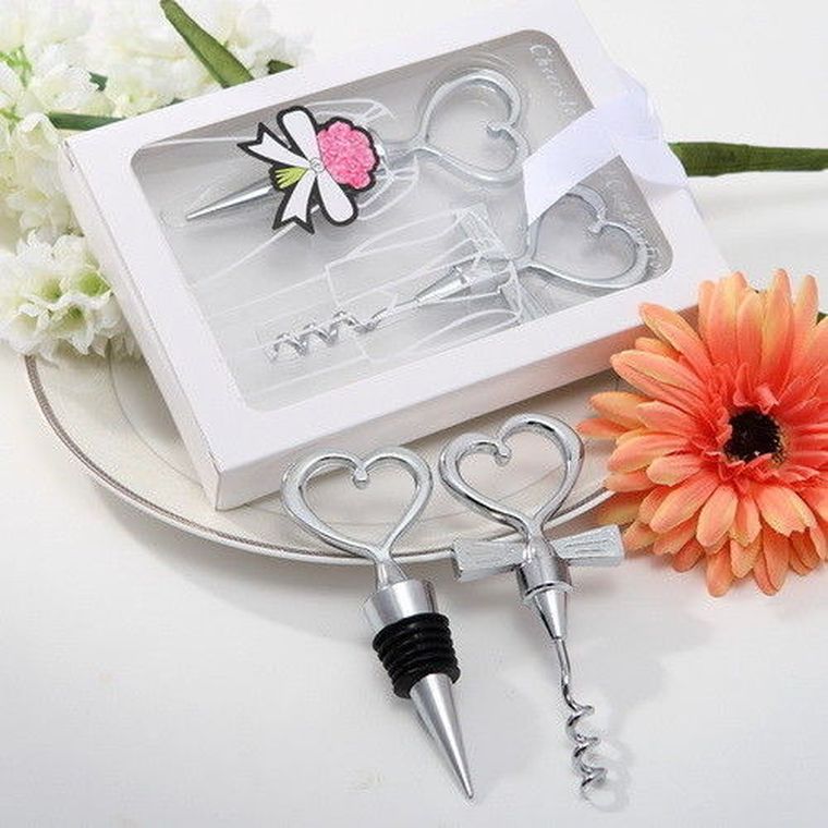 Zestaw do wina, korkociąg i korek