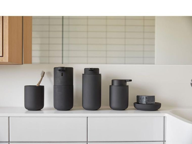 Zone Denmark, Ume, mydelniczka, czarna