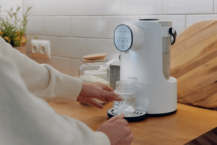 Lionelo Care, ekspres do przygotowywania mleka, White Natural