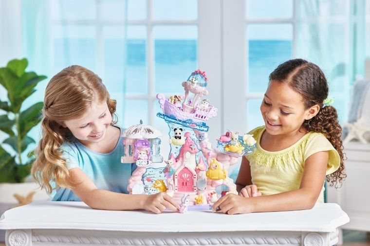 Sylvanian Families, Pałac małych Syrenek, zestaw figurek, 5701