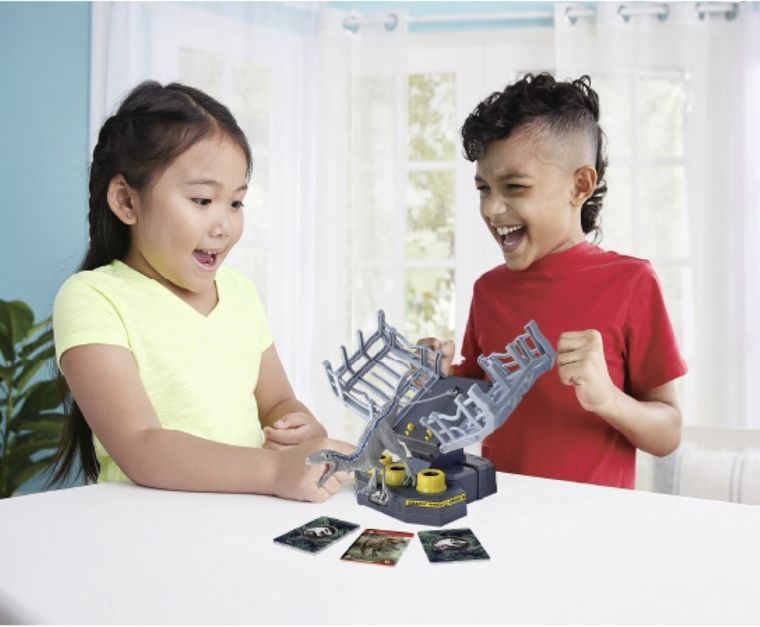 Jurassic World, Cage Breaker, gra familijna