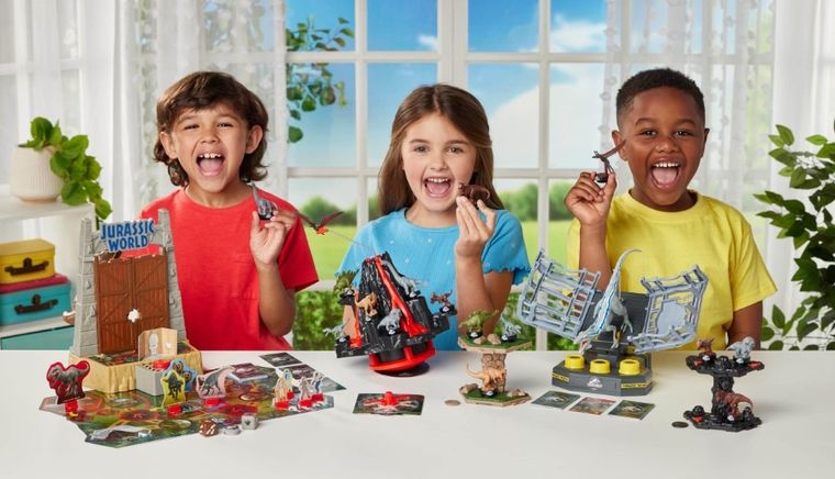 Jurassic World, Cage Breaker, gra familijna