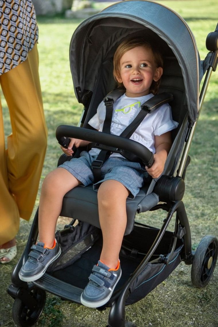 Chicco, One4Ever, wózek spacerowy z dwoma siedziskami, Pirate Black