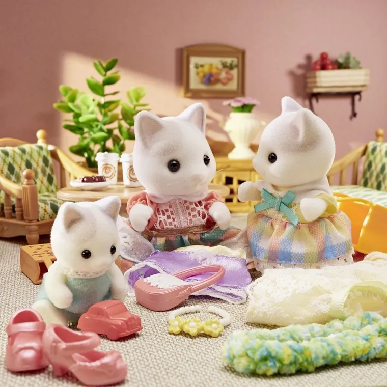 Sylvanian Families, Rodzina kotków, zestaw figurek, 5738