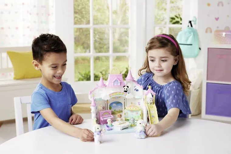 Sylvanian Families, Kolorowe Przedszkole, zestaw z figurkami, 5743