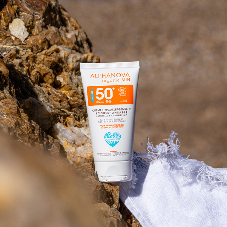 Alphanova Sun, krem przeciwsłoneczny, hipoalergiczny, wodoodporny, filtr SPF50, 50g