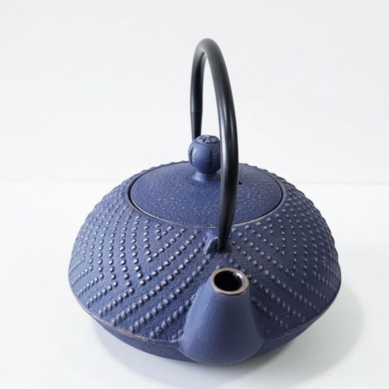 Aromelio, Kamin, czajnik żeliwny z zaparzaczem, 900 ml