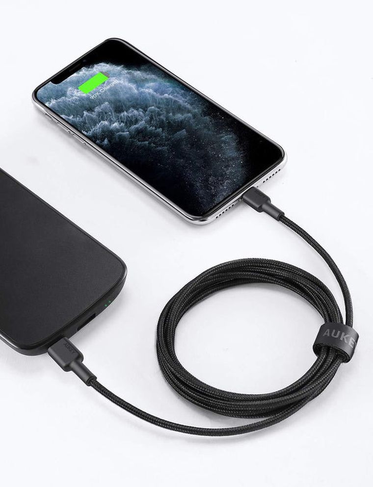 Aukey, nylonowy kabel USB C - Lightning, 2 m