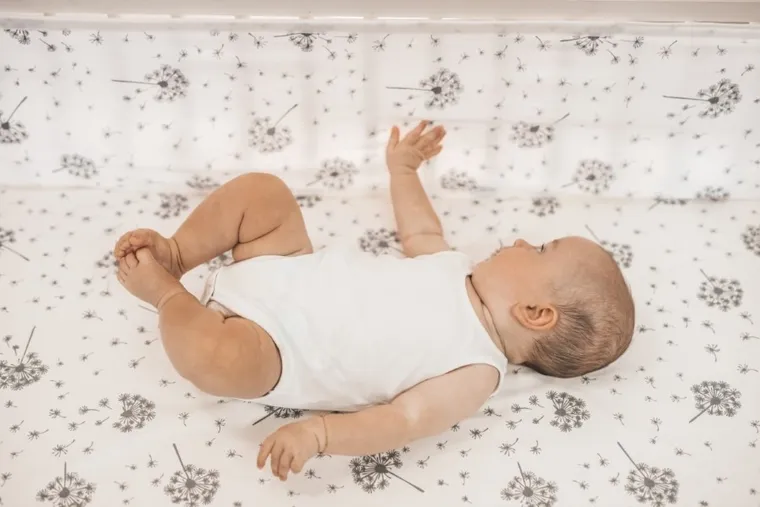 BabyMatex, ochraniacz do łóżeczka, dmuchawce, 360 cm