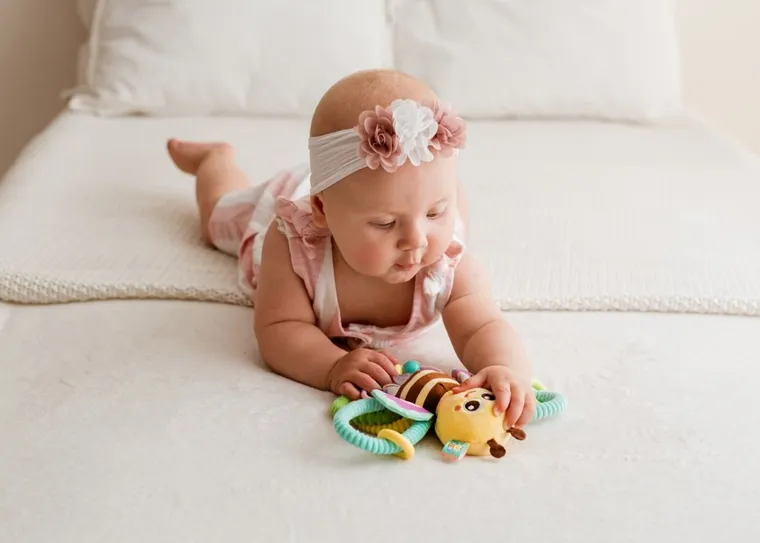 Balibazoo, Pszczółka Basia dzwoneczek, zabawka niemowlęca