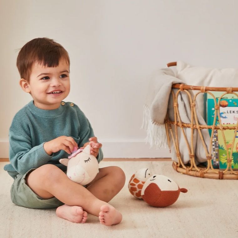 Barbo Toys, Jednorożec, wełniana piłka z grzechotką