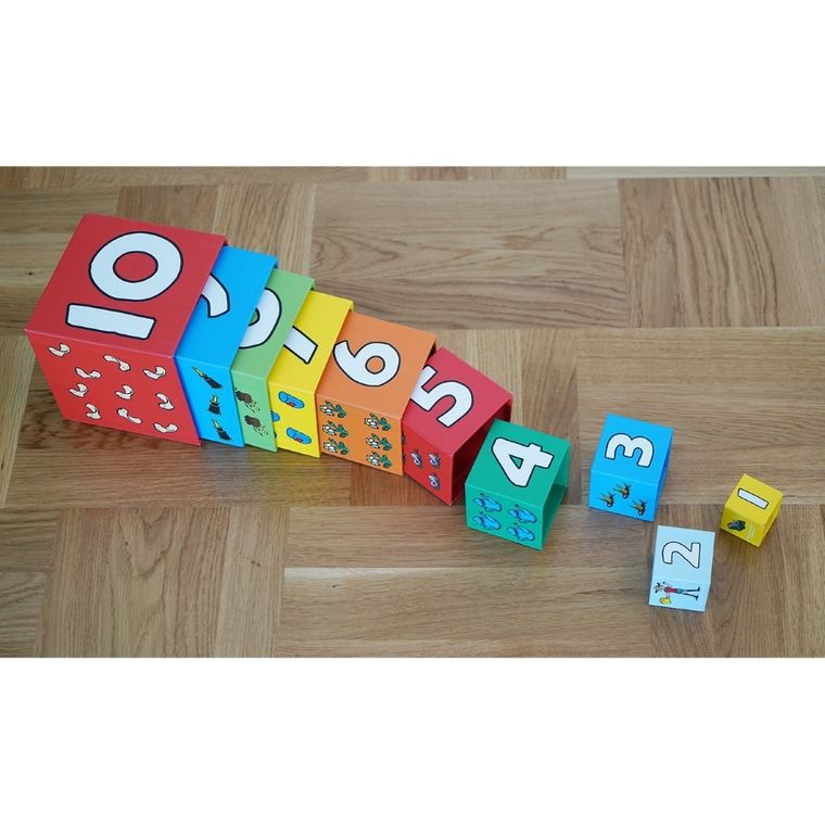 Barbo Toys, Pippi Langstrumpf, kartonowa piramida, 10 klocków