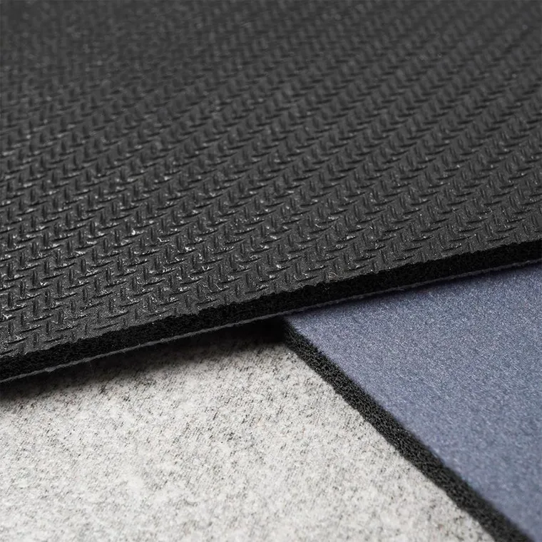 Bathroom Solutions, mata antypoślizgowa łazienkowa, 59-39 cm