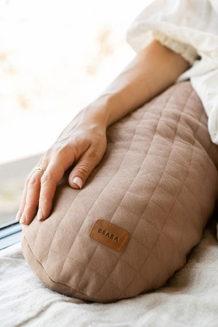 Beaba, Big Flopsy, ergonomiczna poduszka rogal dla kobiet w ciąży i karmiących, cacao