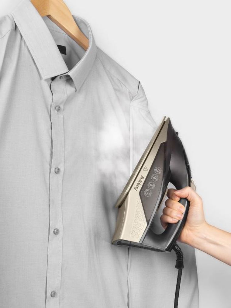 Beldray, żelazko parowe 2000W, 100 g/min, 230 ml