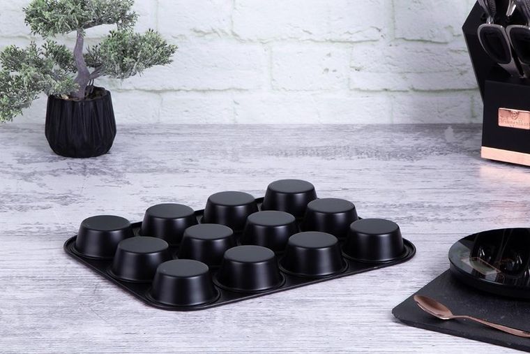 Berlinger Haus, forma do pieczenia, 12 muffinek